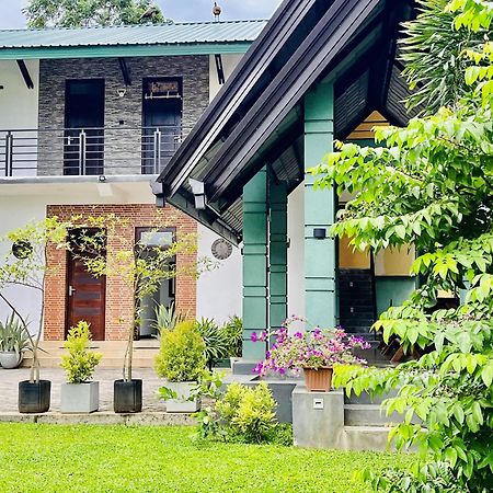Aura Villa Polonnaruwa Exterior photo